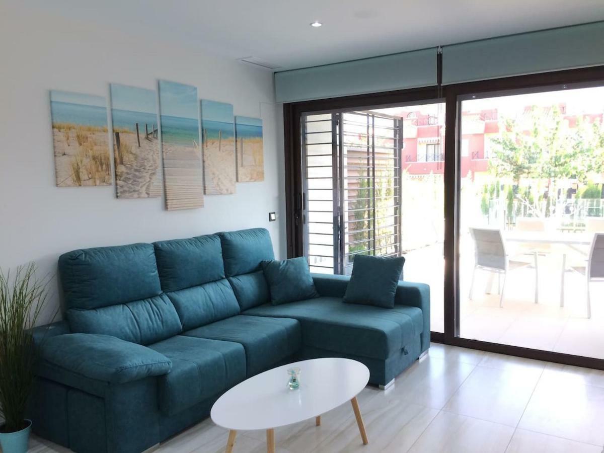 Exclusive New Apartment On The Beach Pilar de la Horadada Exterior photo